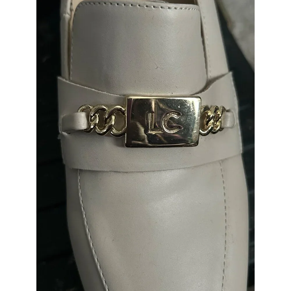 Liz Claiborne  Ivory Leather Block Heel Loafers W/ Gold Chain Accent Size 8M - Picture 6 of 9